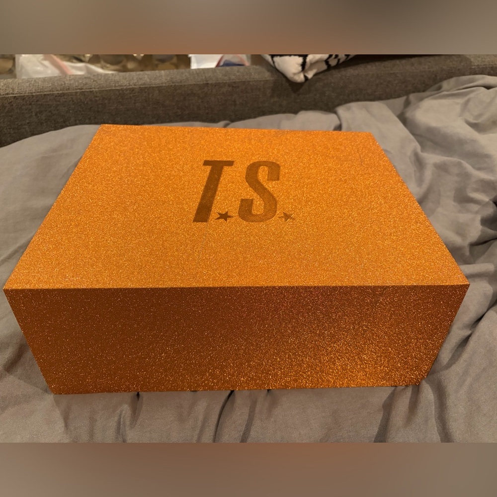 TS showgirl box with cardigan and sealed CD